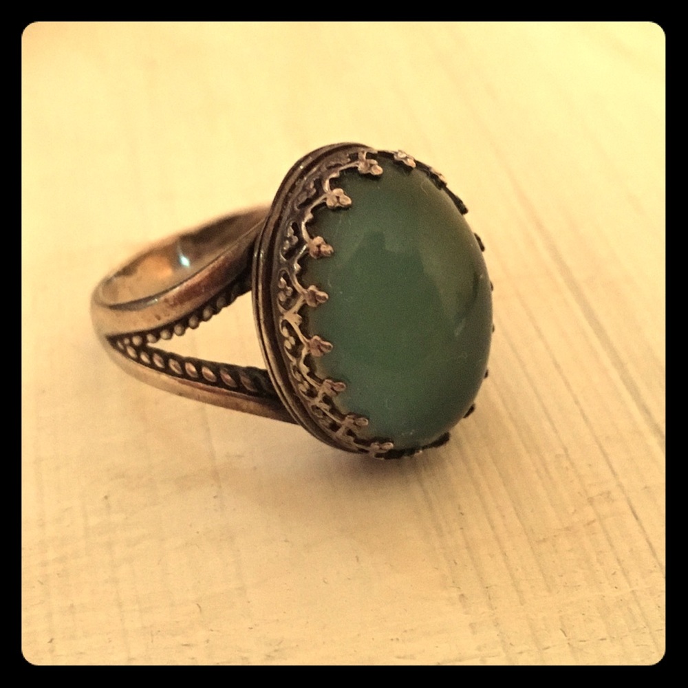 Moody girl mood ring